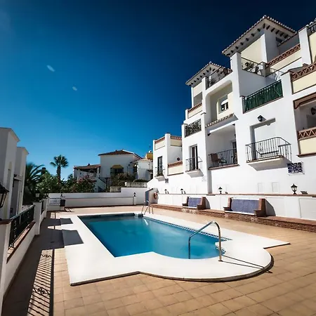 Апартаменти Chimenea