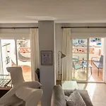 Апартаменты Chimenea *