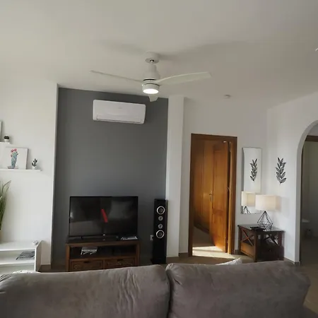 Chimenea 아파트